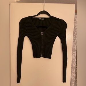 Black Y2K long sleeve knit cropped top . Size xs